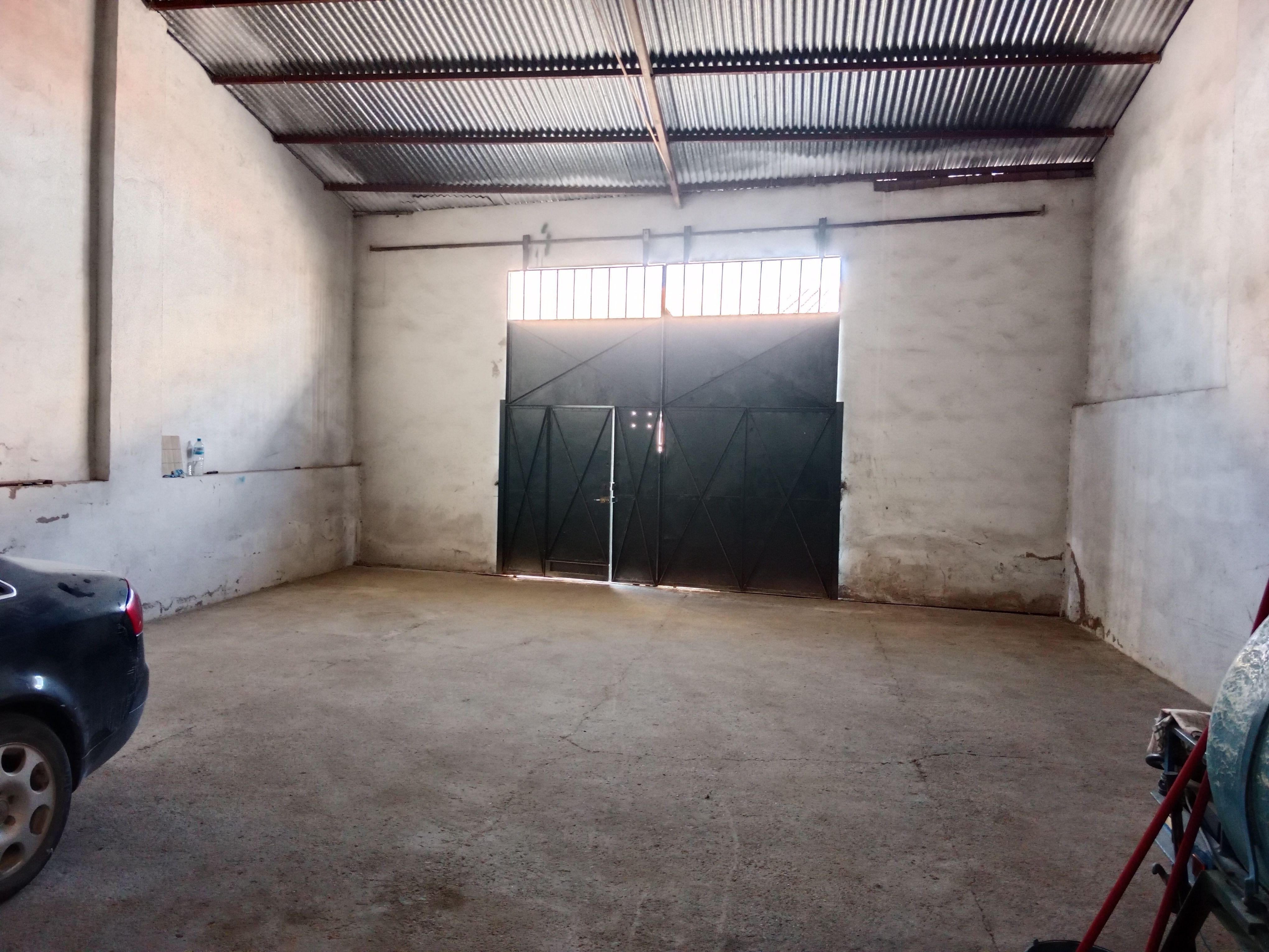 Industrial buildings for sale in Lahiguera