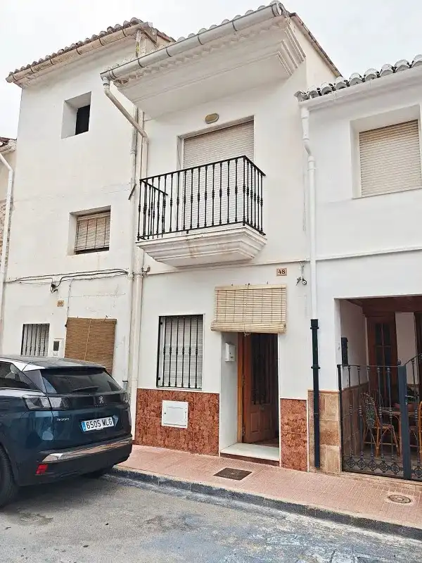 Maison mitoyenne avec terrasse à vendre à Carrer les Danses