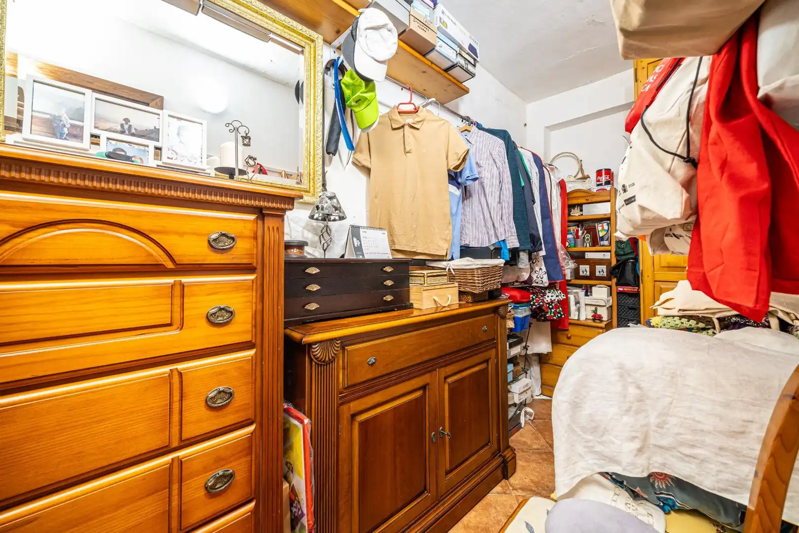 Habitación de Finca rústica en venta en  Palma de Mallorca con Aire acondicionado, Calefacción y Jardín privado
