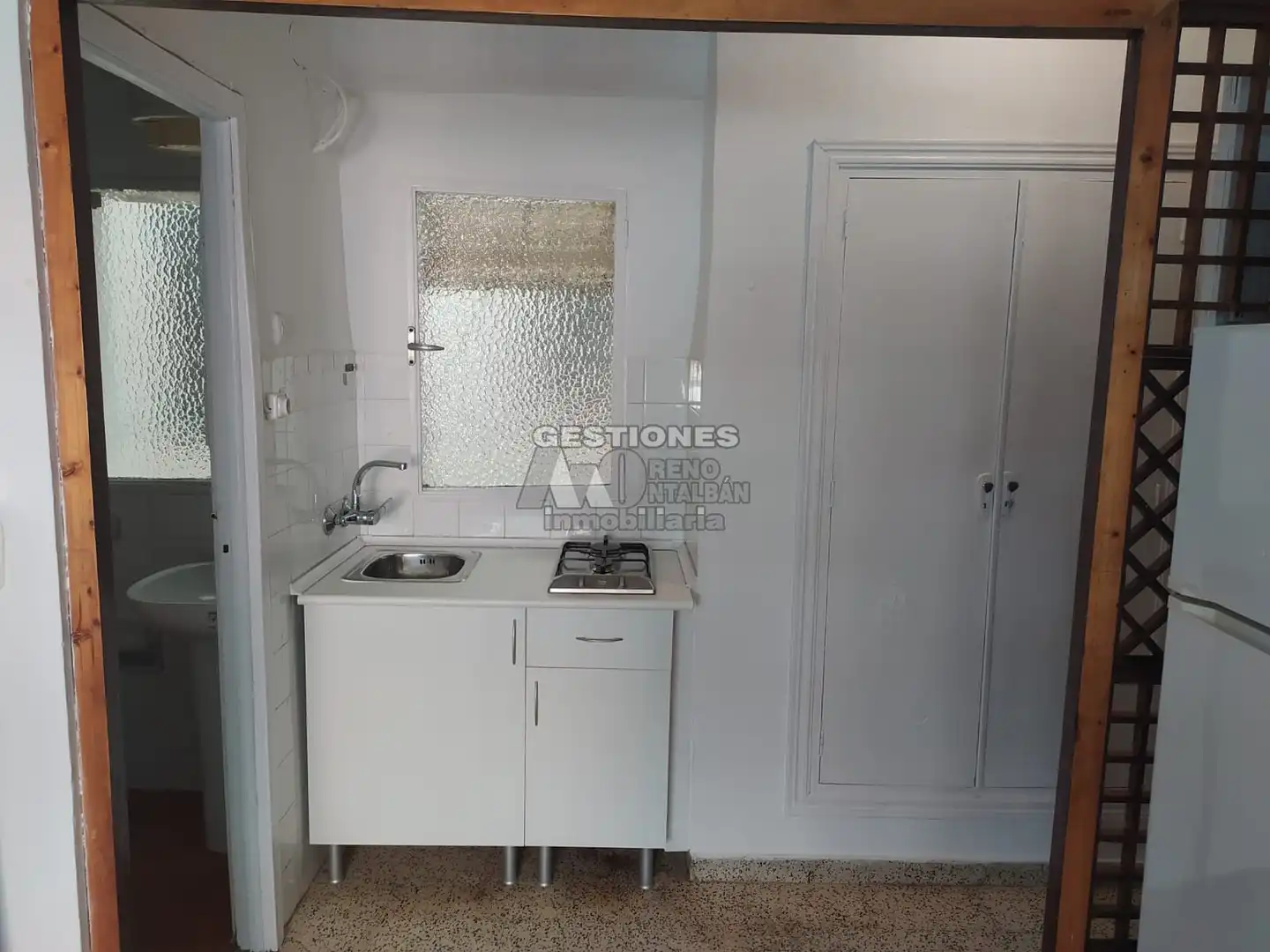 Cocina de Estudio de alquiler en Granada con Calefacción, Amueblado y Lavadora