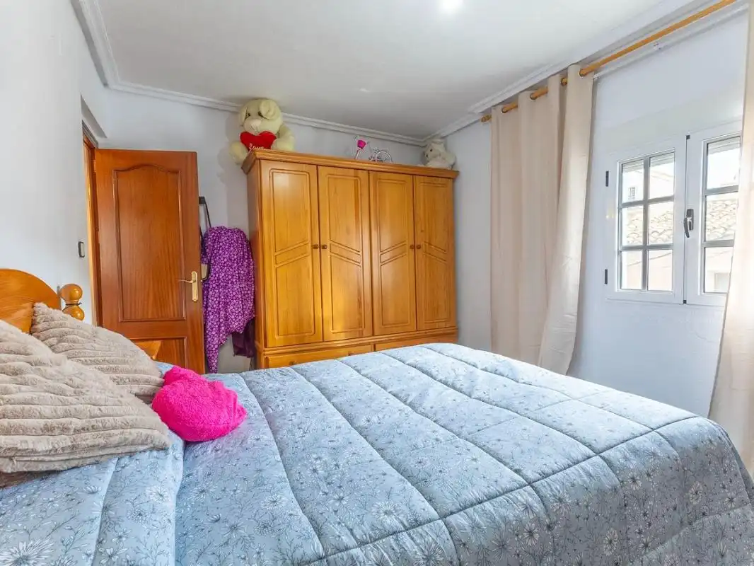 House with terrace for sale in Carrer de la Parra, imagen 24