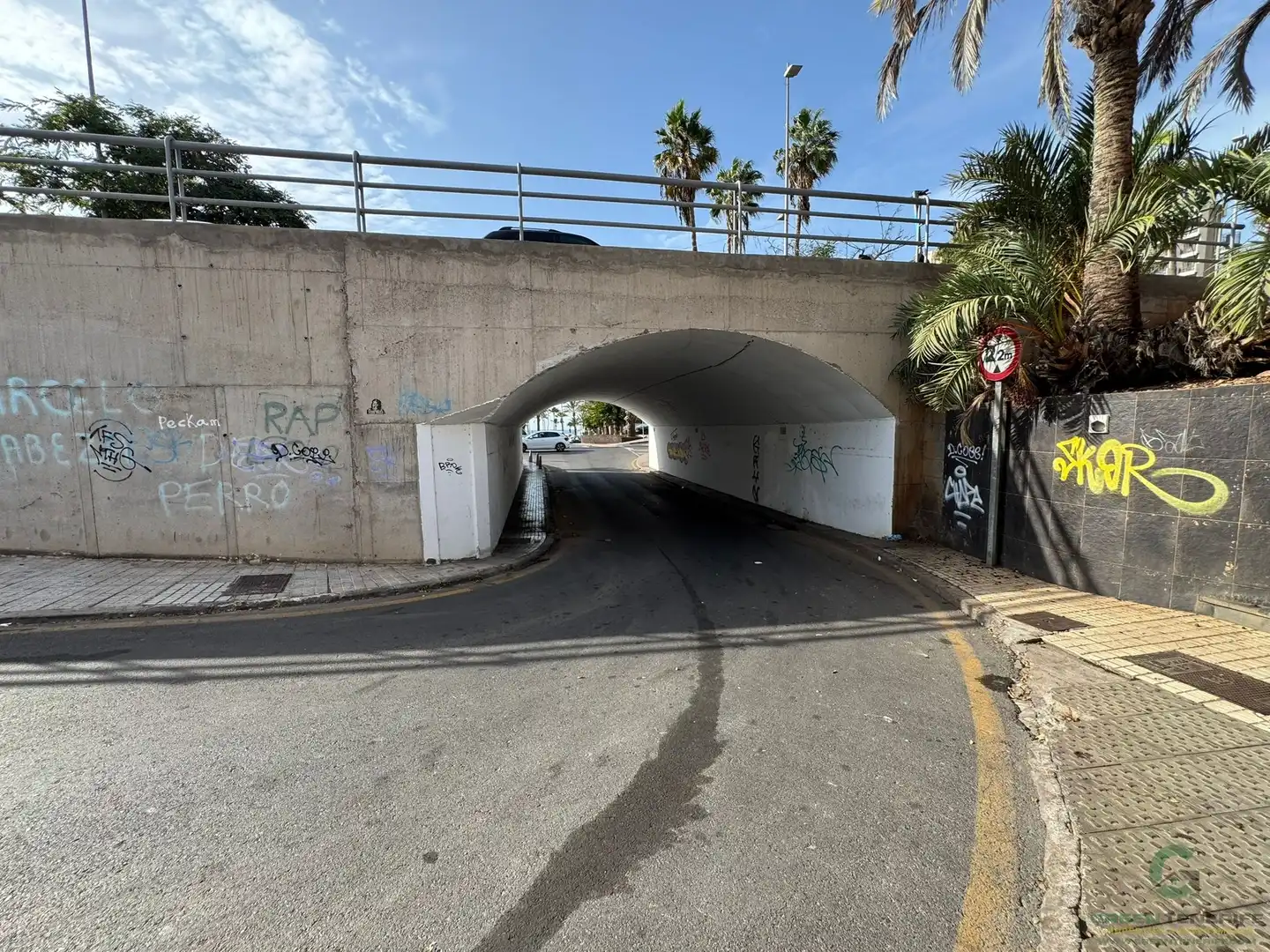 Local comercial de lloguer a Av. Santiago Puig, imagen 9