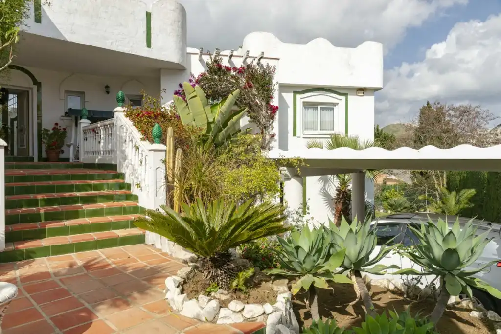 Chalet con piscina en venta en Las Chapas - El Rosario, imagen 12