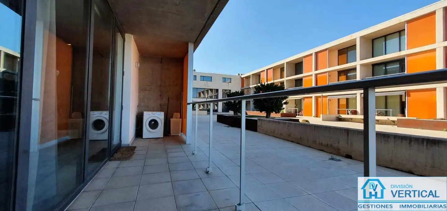 Terraza de Estudio de alquiler en Manises con Aire acondicionado, Calefacción y Terraza