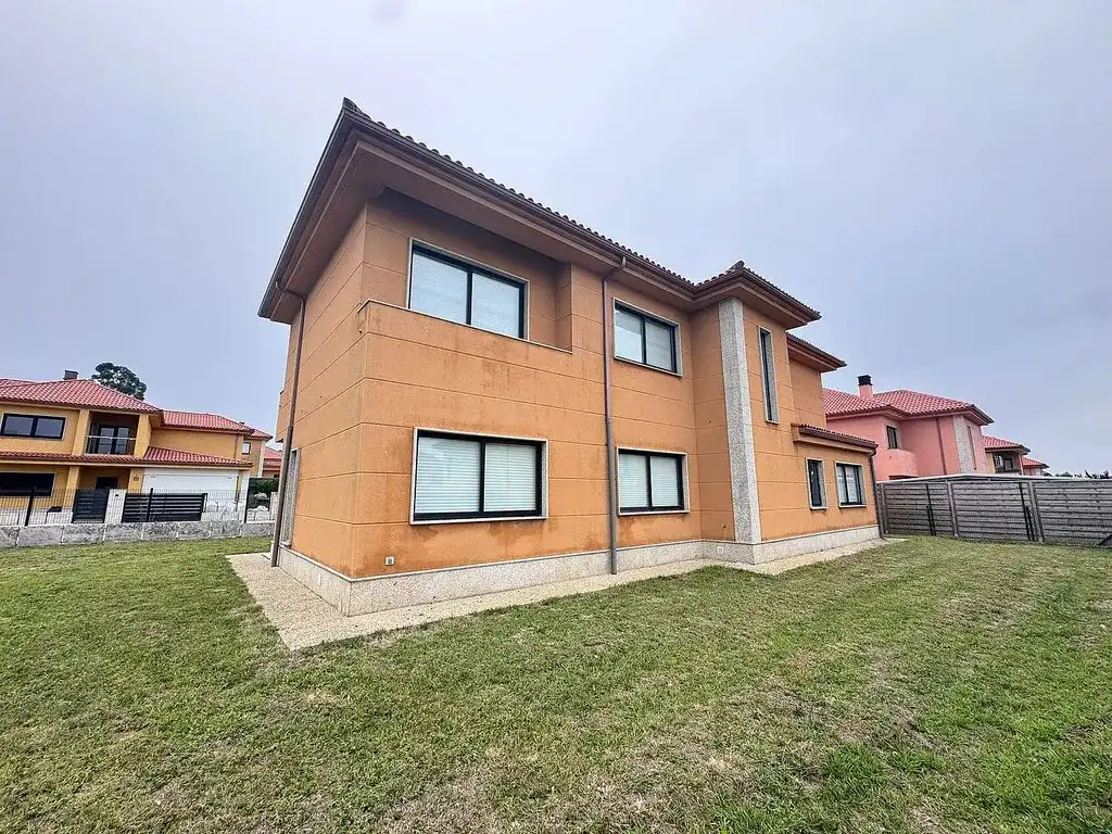 Vista exterior de Casa o xalet en venda en Ferrol