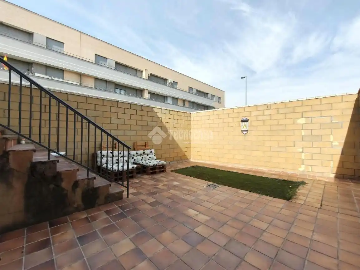 Casa aparellada en venda a Medina del Campo, imagen 19