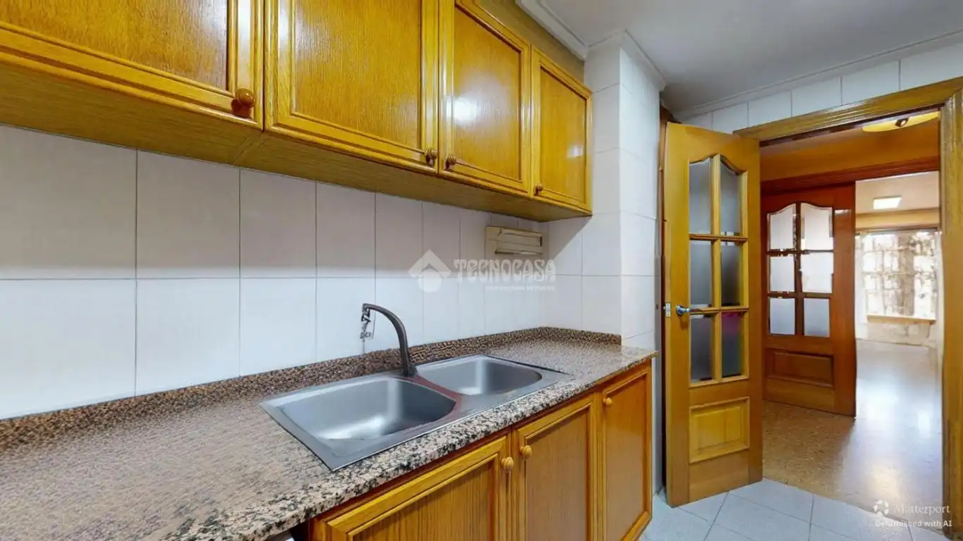 Kitchen of Flat for sale in Valencia  with Air Conditioner, Heating and Balcony