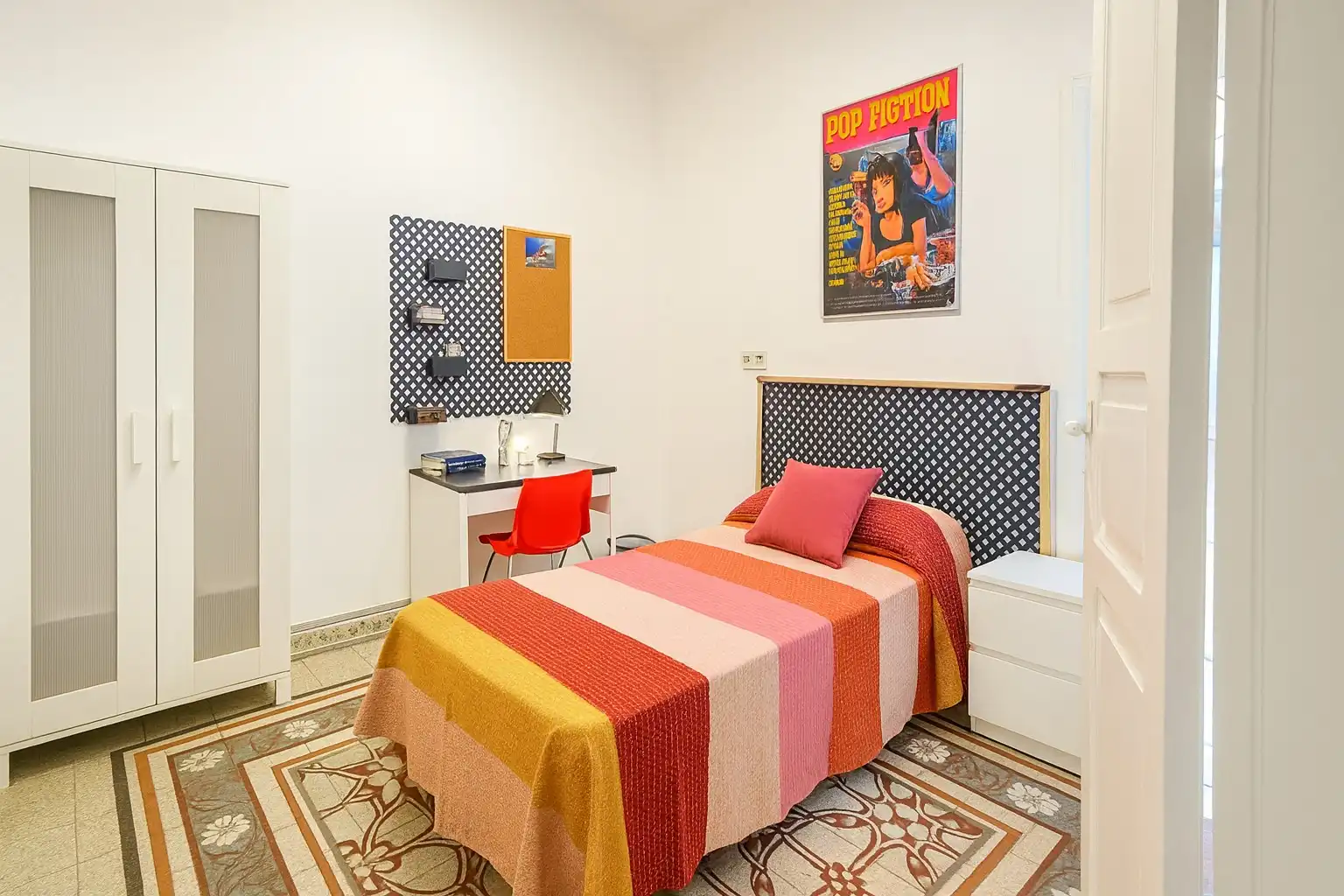Habitación en Calle Domingo J Navarro, Triana