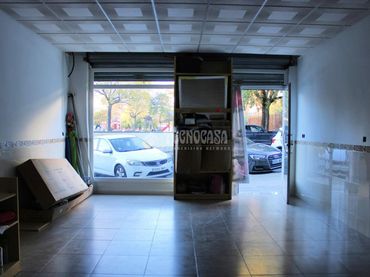 Local comercial en venda a Calle Matilde de la Torre