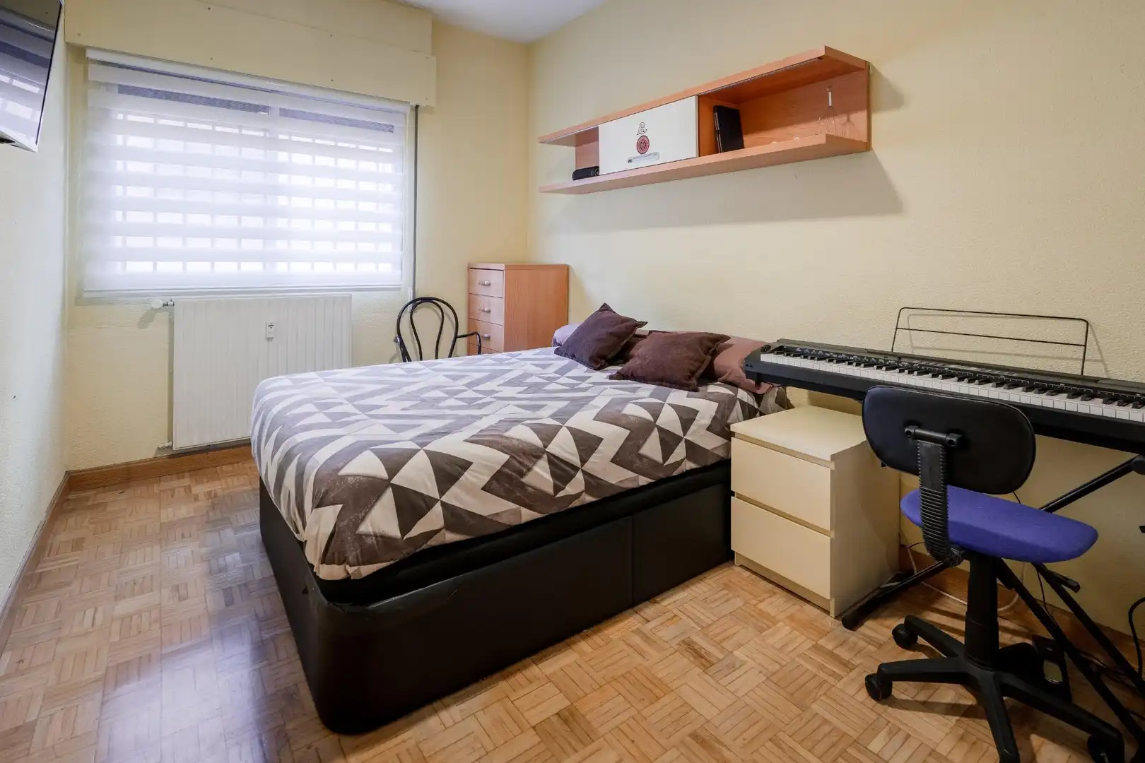 Habitación de Piso en venta en Madrid con Aire acondicionado, Calefacción y Alarma