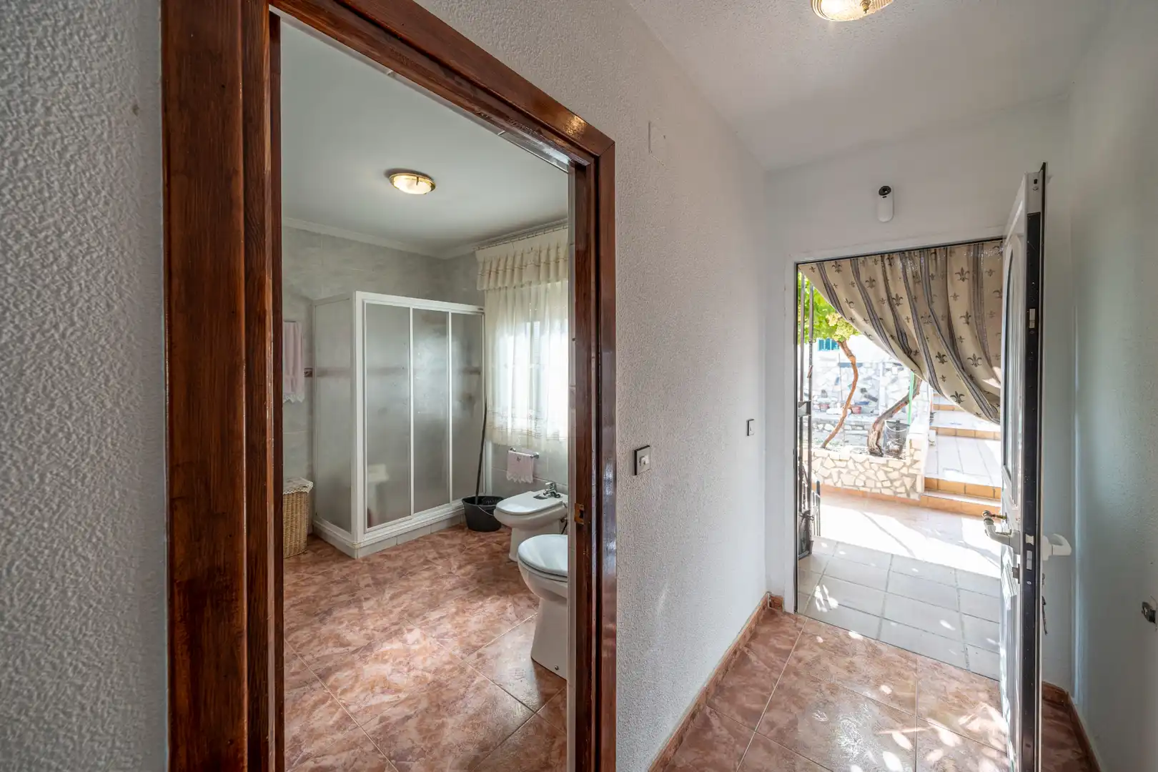 Casa aparellada amb jardí en venda a Calle de San José, imagen 32