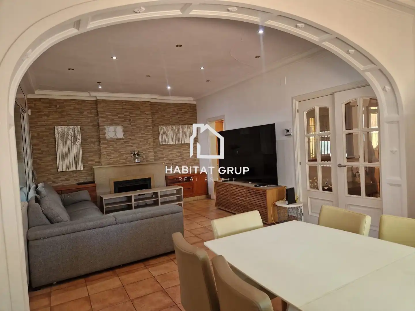 Living room of Houses for sale in Castelldefels  with Air Conditioner, Heating and Private garden