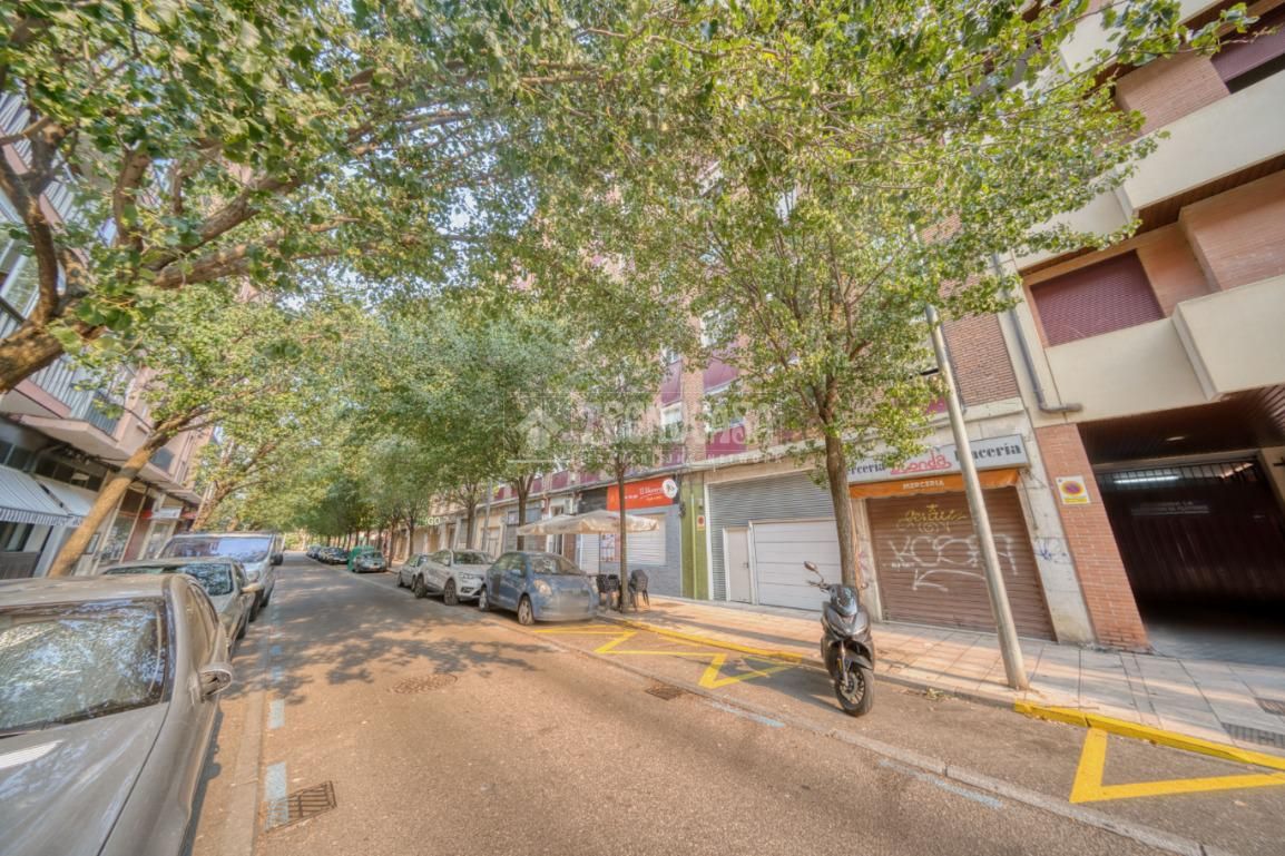 Vista exterior de Pis en venda en Valladolid Capital amb Calefacció