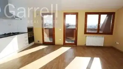 Sala d'estar de Pis en venda en Manlleu amb Terrassa i Balcó