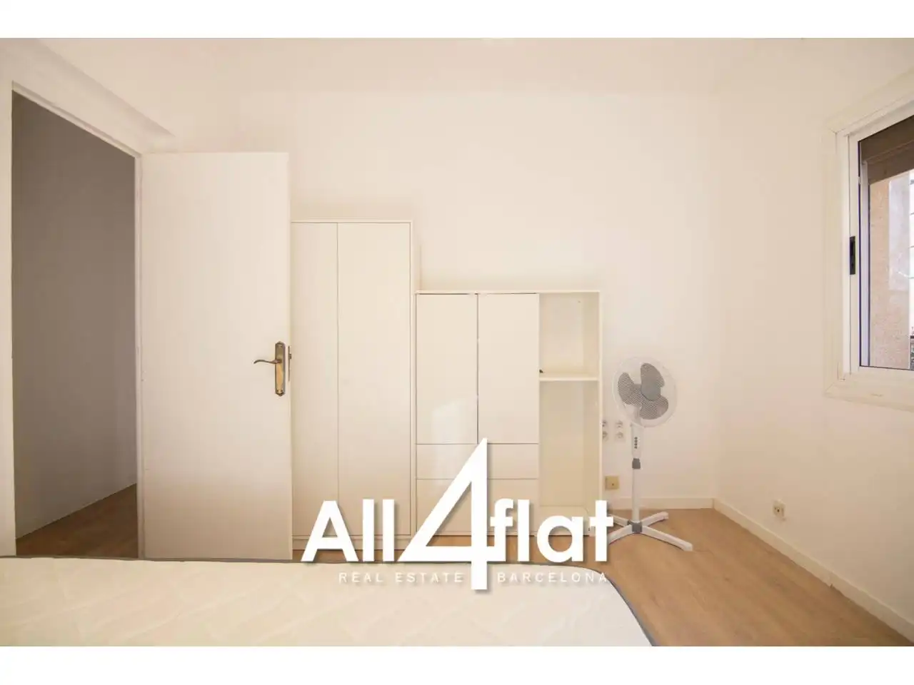 Habitación de Piso de alquiler en L'Hospitalet de Llobregat con Amueblado
