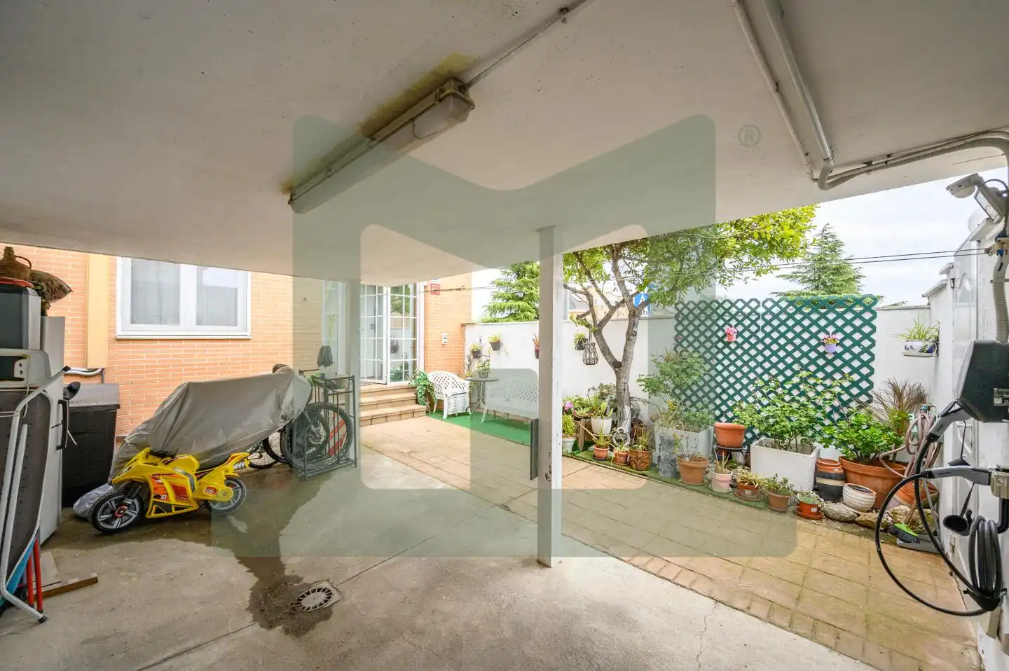 Terrace of Detached homes for sale in Parla  with Air Conditioner, Heating and Private garden