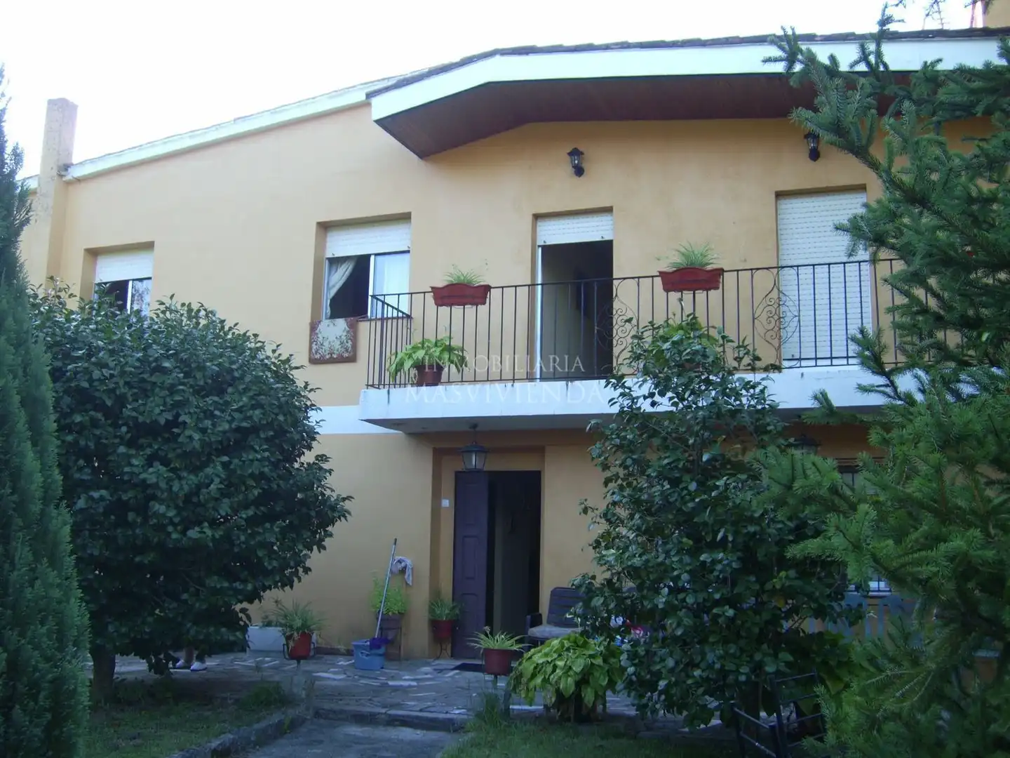 Vista exterior de Casa o chalet en venta en Leiro con Aire acondicionado, Terraza y Trastero