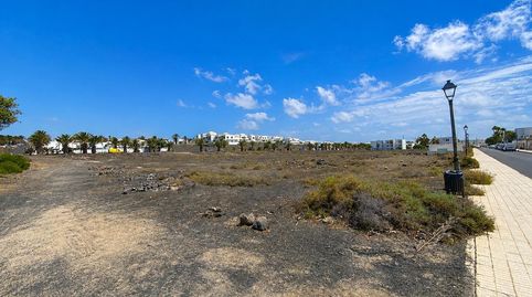Foto 3 de Residencial en venta en Avenida Palmeras las, 3, El Cable, Arrecife