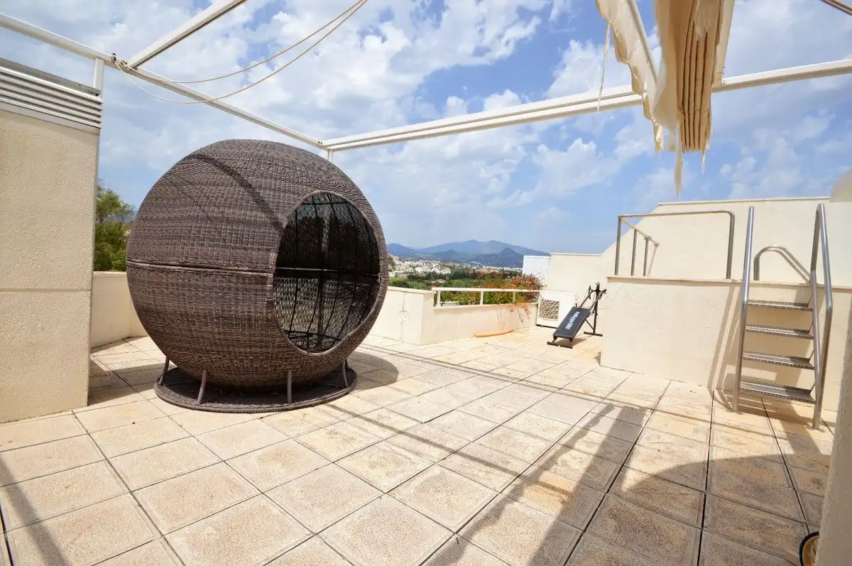 Ático con terraza en venta en Selwo, imagen 3