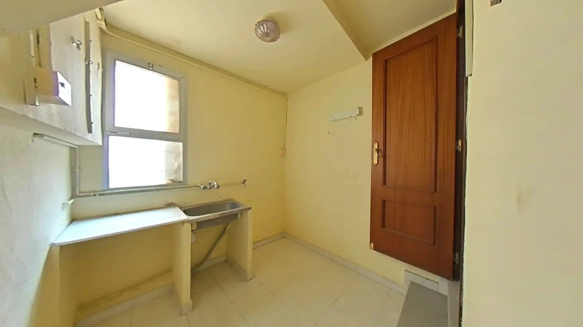 Kitchen of Buildings for sale in Tavernes de la Valldigna