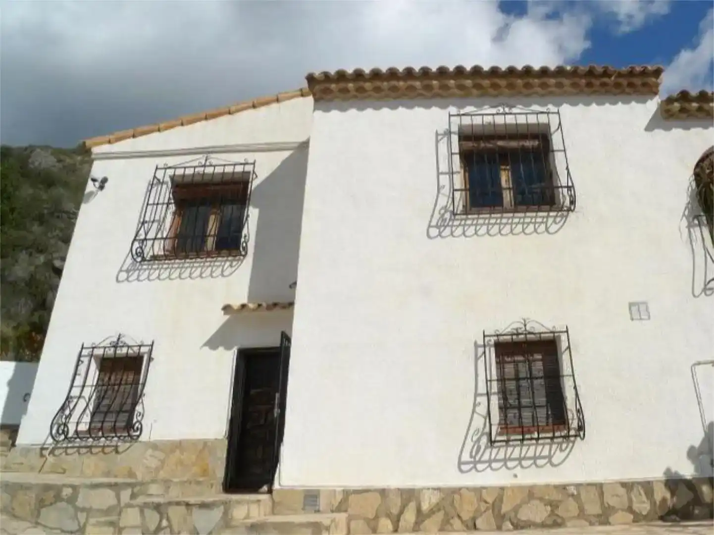 Vista exterior de Casa o xalet de lloguer en Alcalalí amb Jardí privat, Piscina i Moblat
