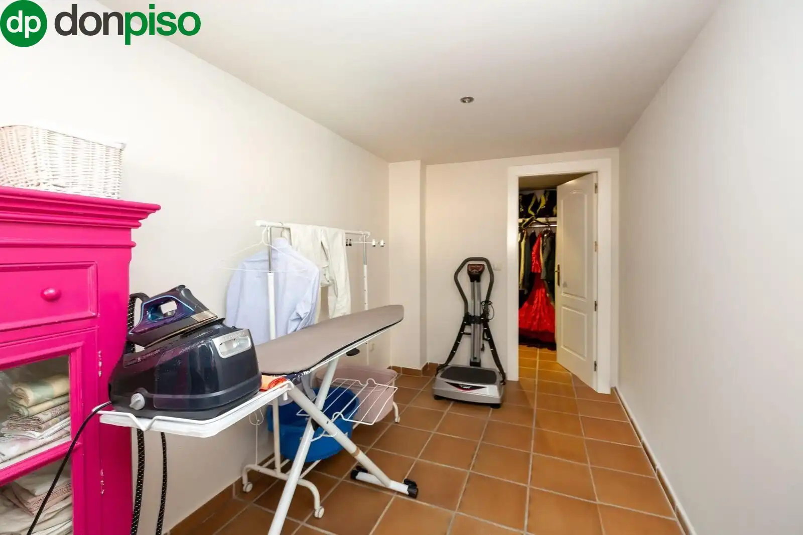 Detached homes for sale in Granada  with Air Conditioner, Heating and Terrace