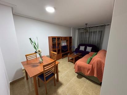 Sala d'estar de Apartament en venda en Lorca amb Moblat