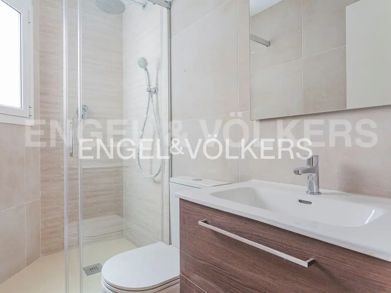 Baño de Piso en venta en Gràcia