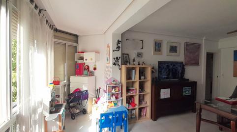 Foto 4 de Pis en venda a Grupo Nuestra Señora del Amparo, Cruz Roja, Sevilla