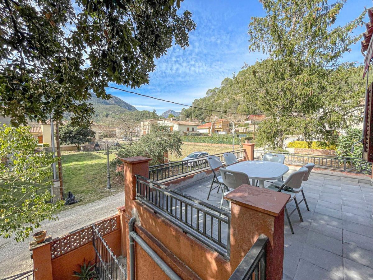 Terrassa de Casa o xalet en venda en Albanyà amb Calefacció, Jardí privat i Terrassa