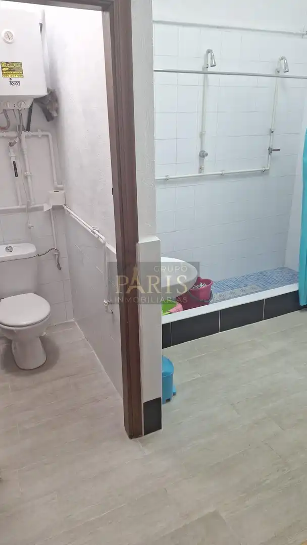 Bathroom of Commercial properties for rent in Cartagena ciudad