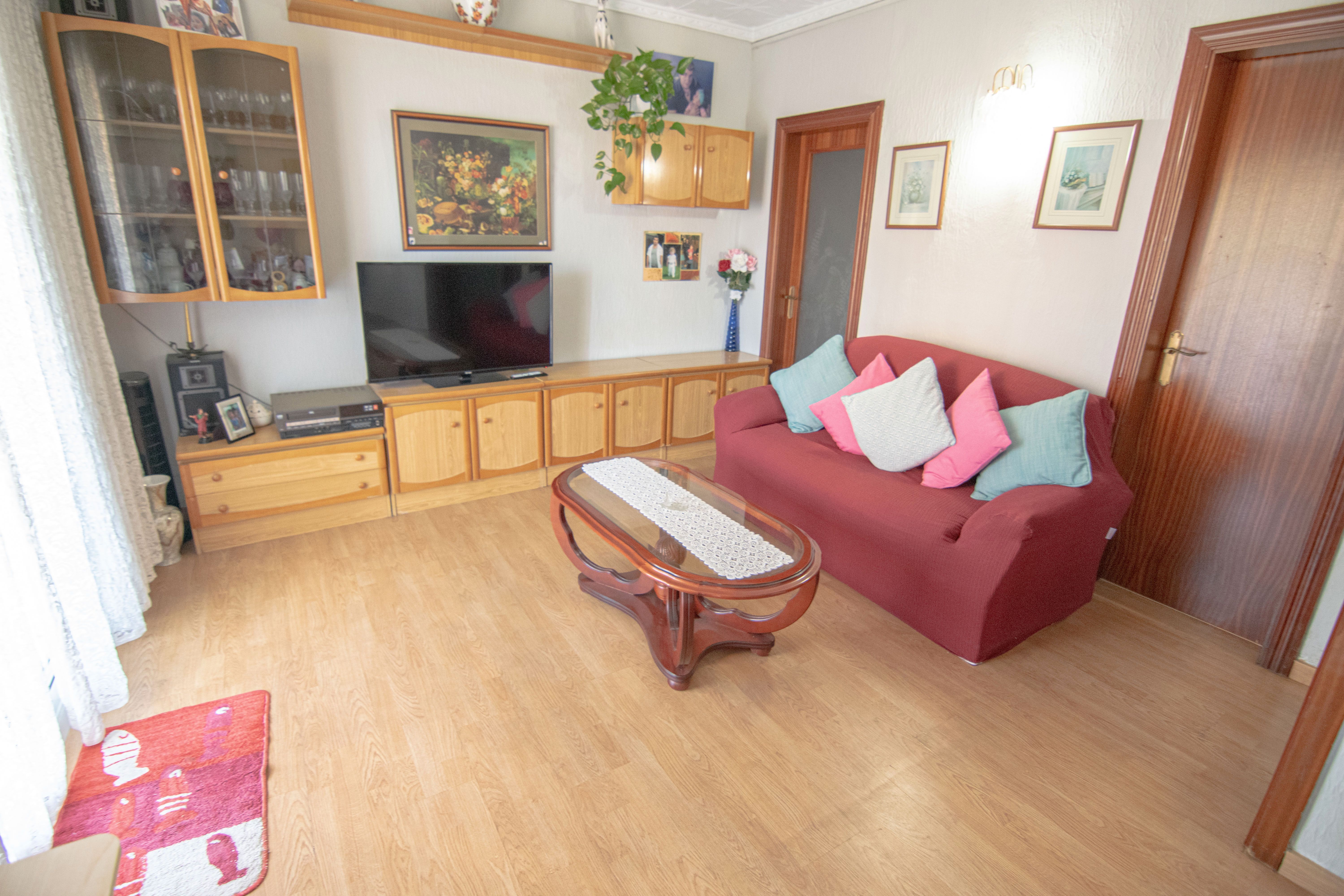 Living room of Flat for sale in  Barcelona Capital
