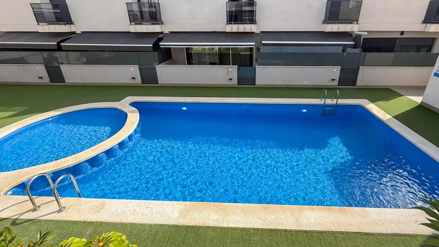 Piscina de Casa adosada en venta en Santa Pola con Aire acondicionado, Calefacción y Parquet