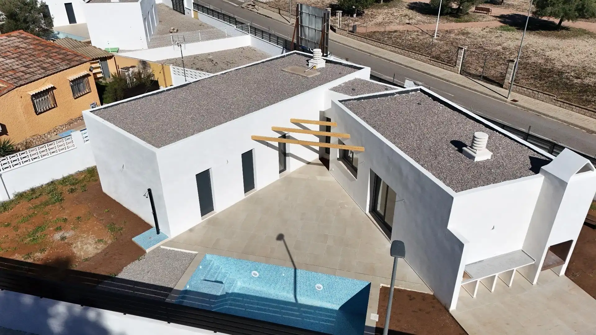 Piscina de Casa o xalet en venda en Llíria amb Terrassa