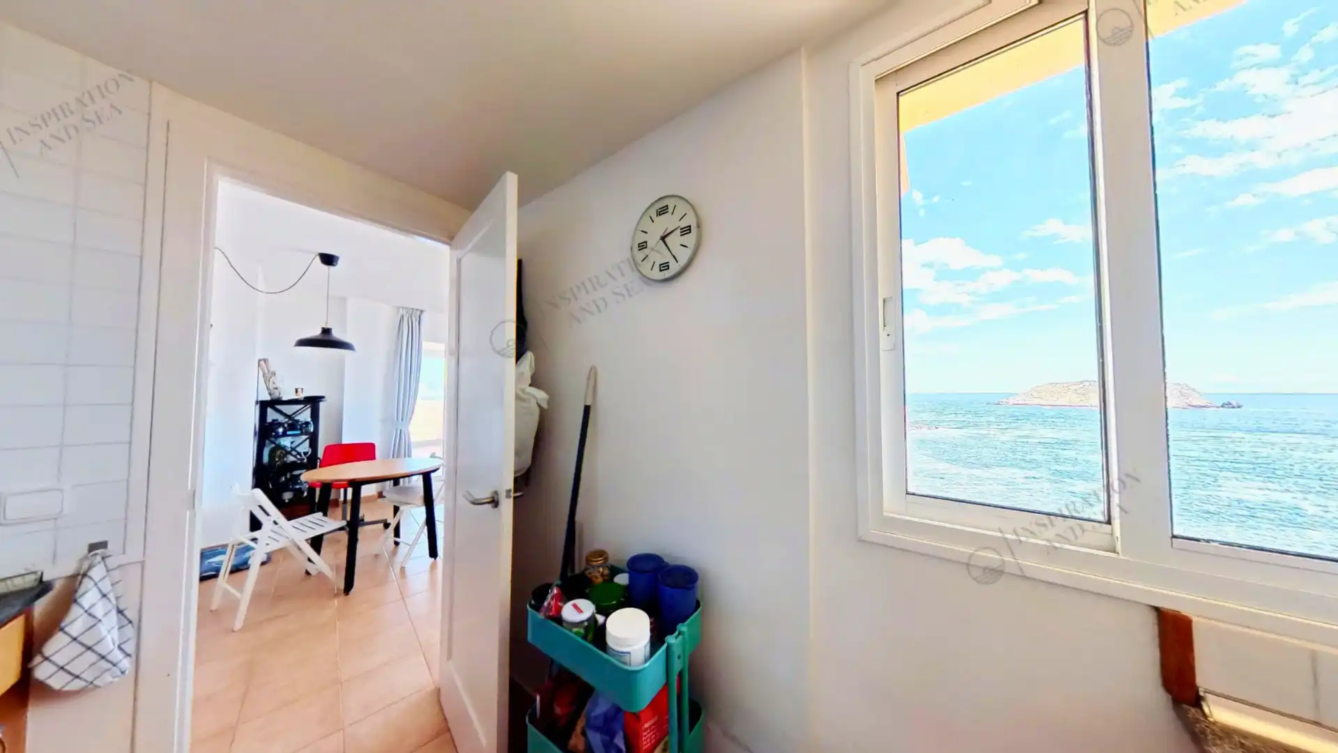 Flat for sale in Santa Eulària des Riu  with Air Conditioner and Terrace