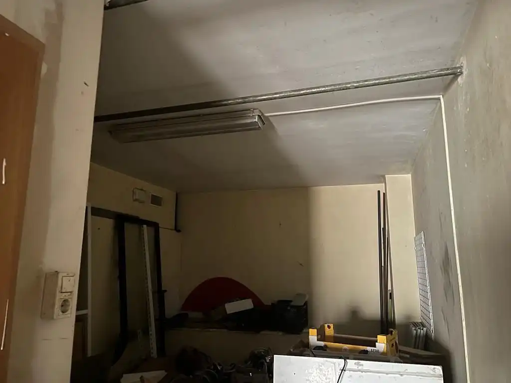 Gewerbefläche zum Verkauf in San Valeriano 20, imagen 5