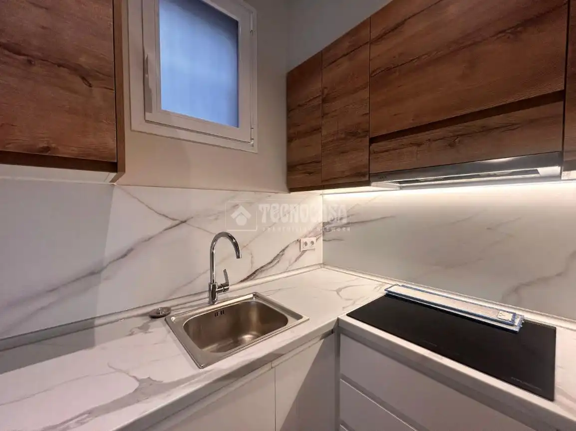 Cocina de Piso en venta en Madrid con Calefacción