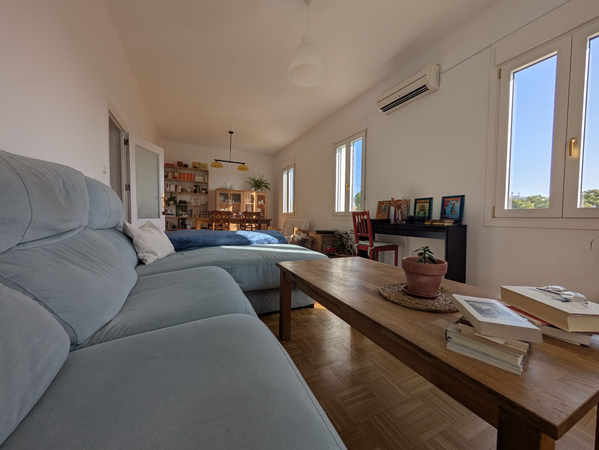 Sala d'estar de Pis de lloguer en  Huelva Capital amb Aire condicionat i Moblat