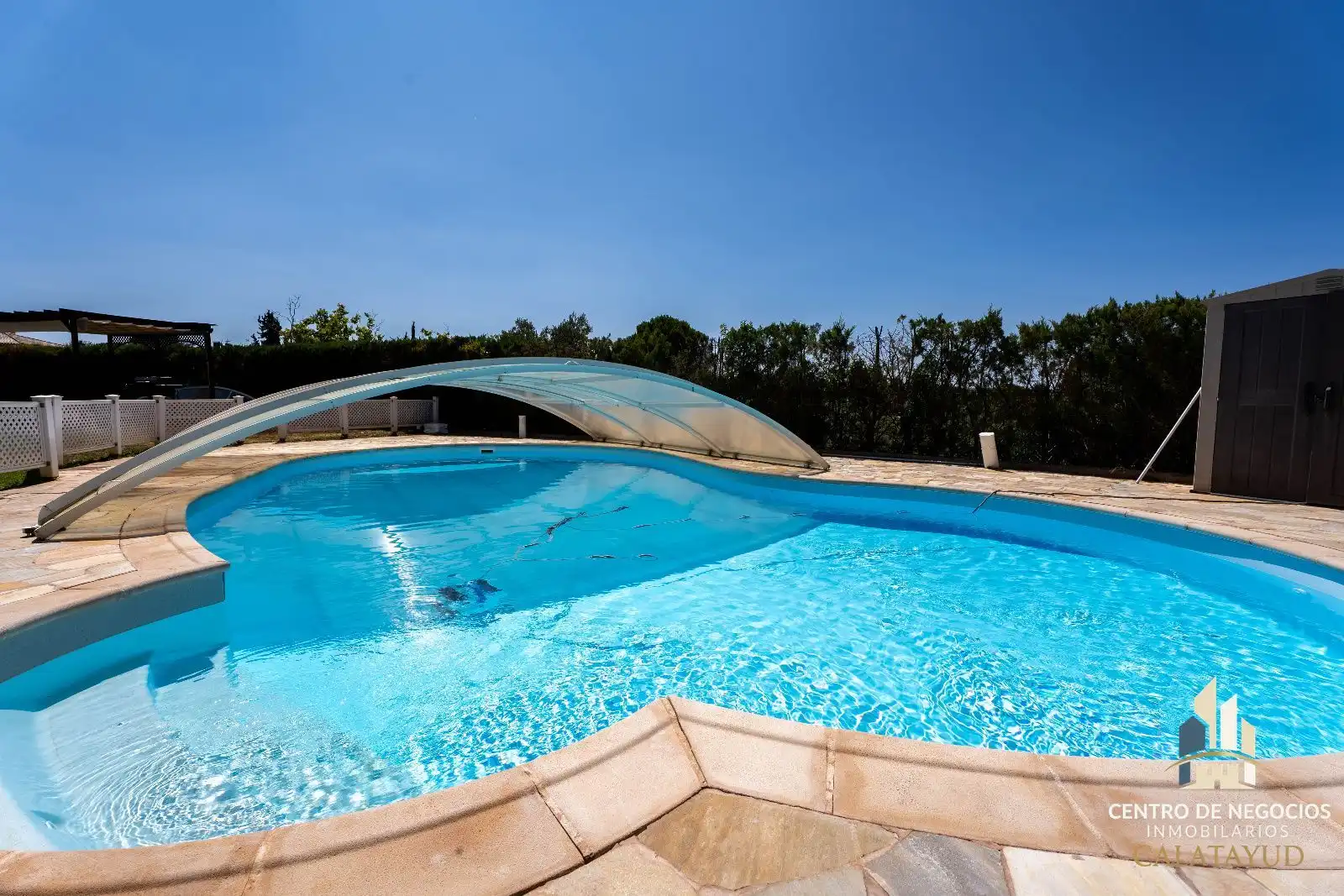Piscina de Casa o xalet en venda en Calatayud amb Aire condicionat, Calefacció i Parquet