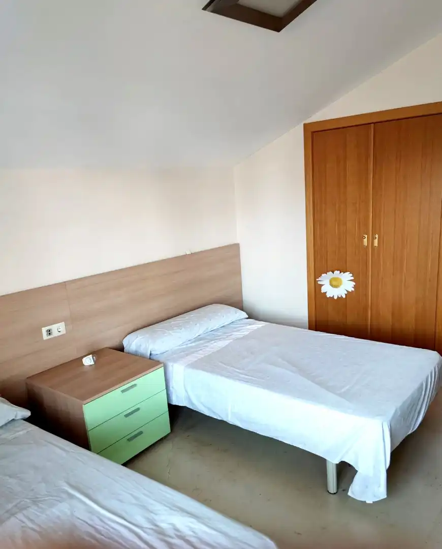 Habitación de Ático en venta en Fuengirola con Aire acondicionado, Terraza y Amueblado