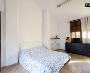 Flat to share in  Valencia Capital