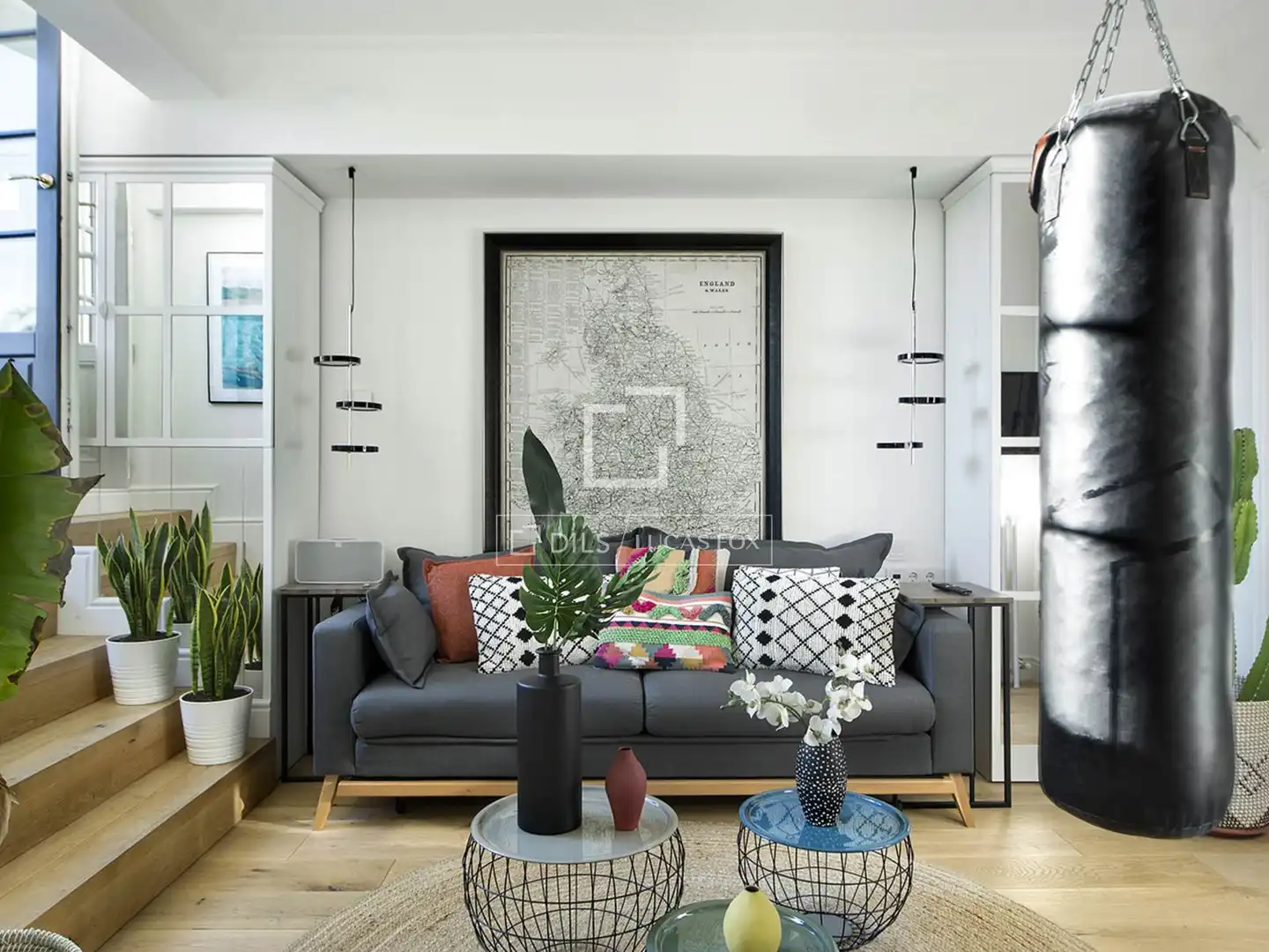 Living room of Attic for sale in Barcelona  with Air Conditioner, Heating and Parquet flooring