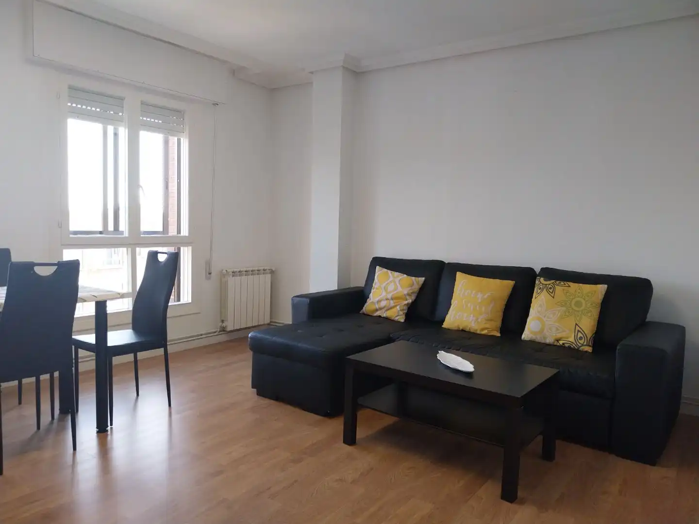 Sala de estar de Piso de alquiler en Santander con Amueblado, Horno y Lavadora