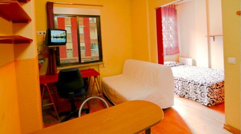 Foto 2 de Apartament de lloguer a San Bernardo, Salamanca Capital