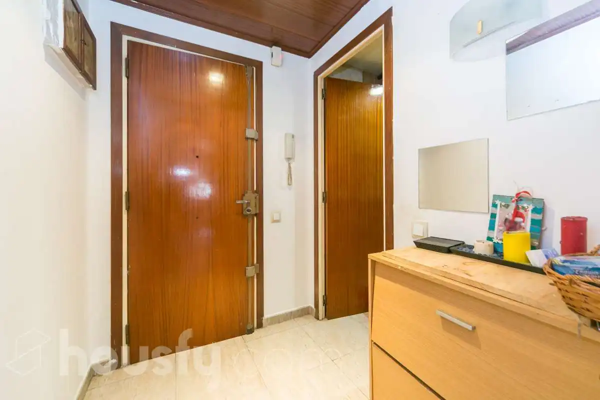 Wohnung zum Verkauf in Vilafranca del Penedès mit Klimaanlage, Heizung und Terrasse