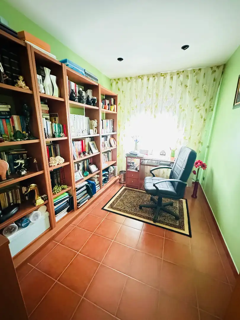 Sala de estar de Casa o chalet en venta en Mojados con Calefacción, Jardín privado y Terraza