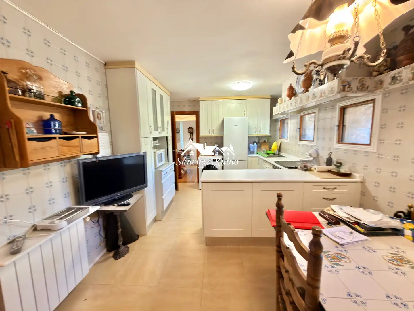 Cuina de Casa o xalet en venda en Torrelodones amb Calefacció, Jardí privat i Parquet