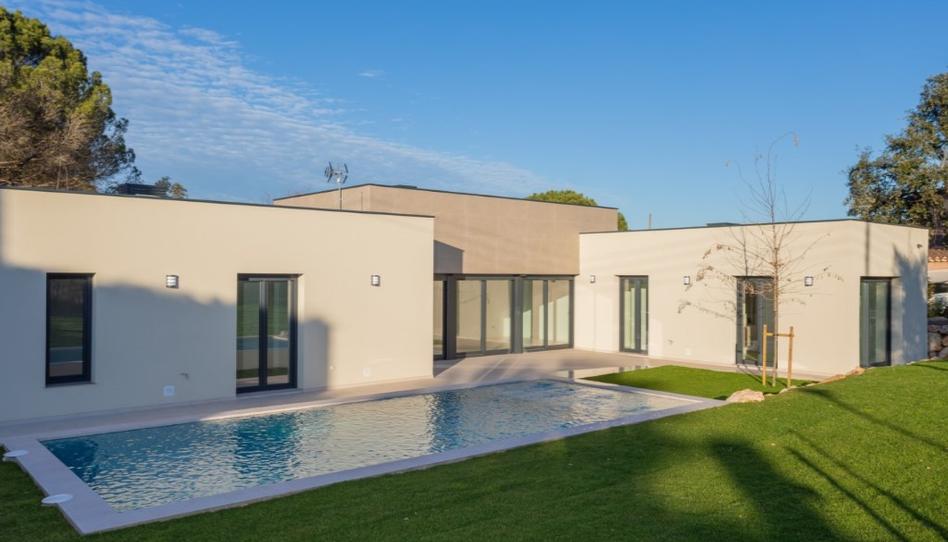 Foto 1 de Casa o xalet en venda a Avenida Espanya (ur Mont-rei), 27, Llagostera, Girona