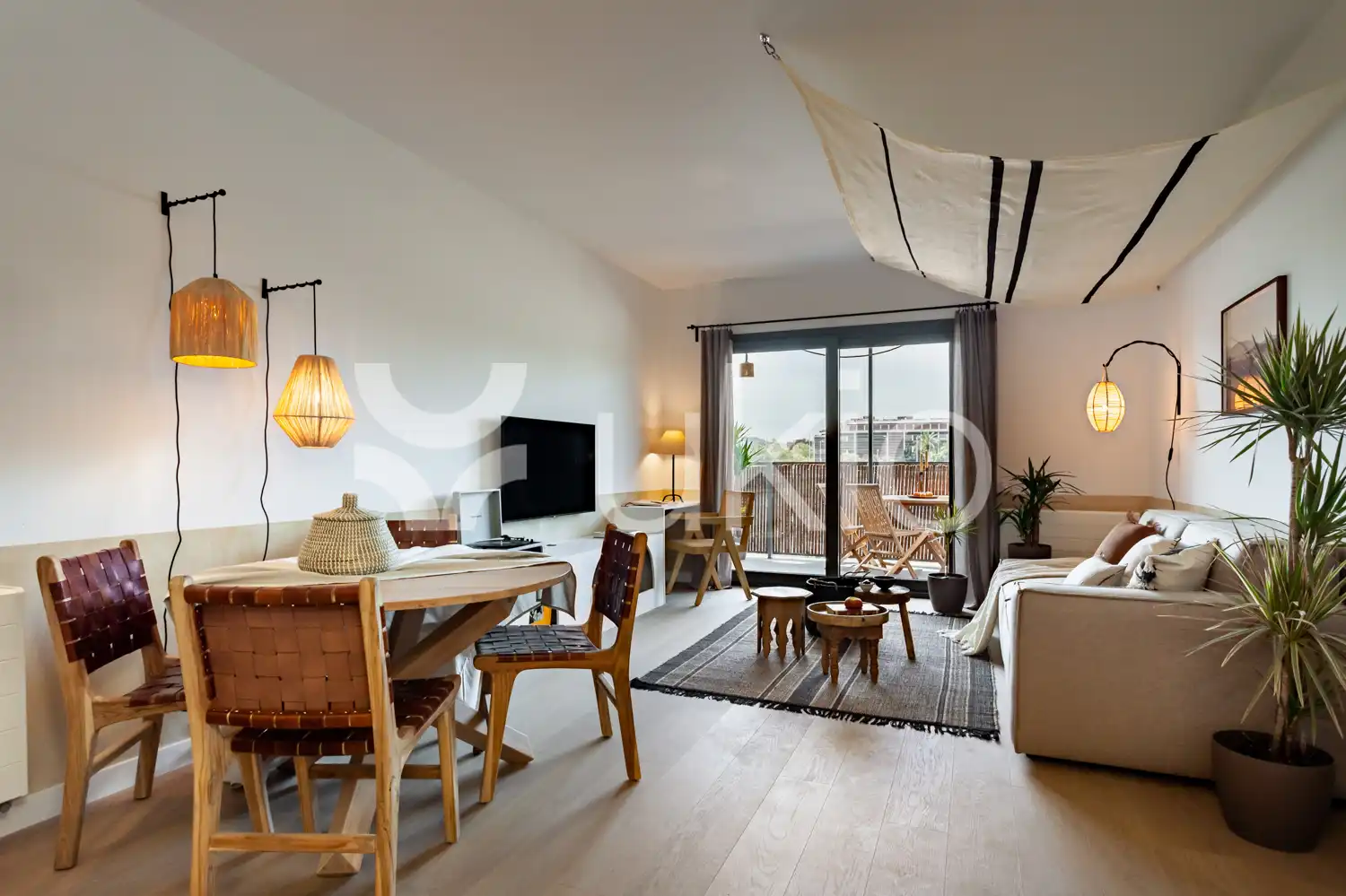 Wohnzimmer von Wohnungen zur Miete in Barcelona mit Klimaanlage, Terrasse und Möbliert