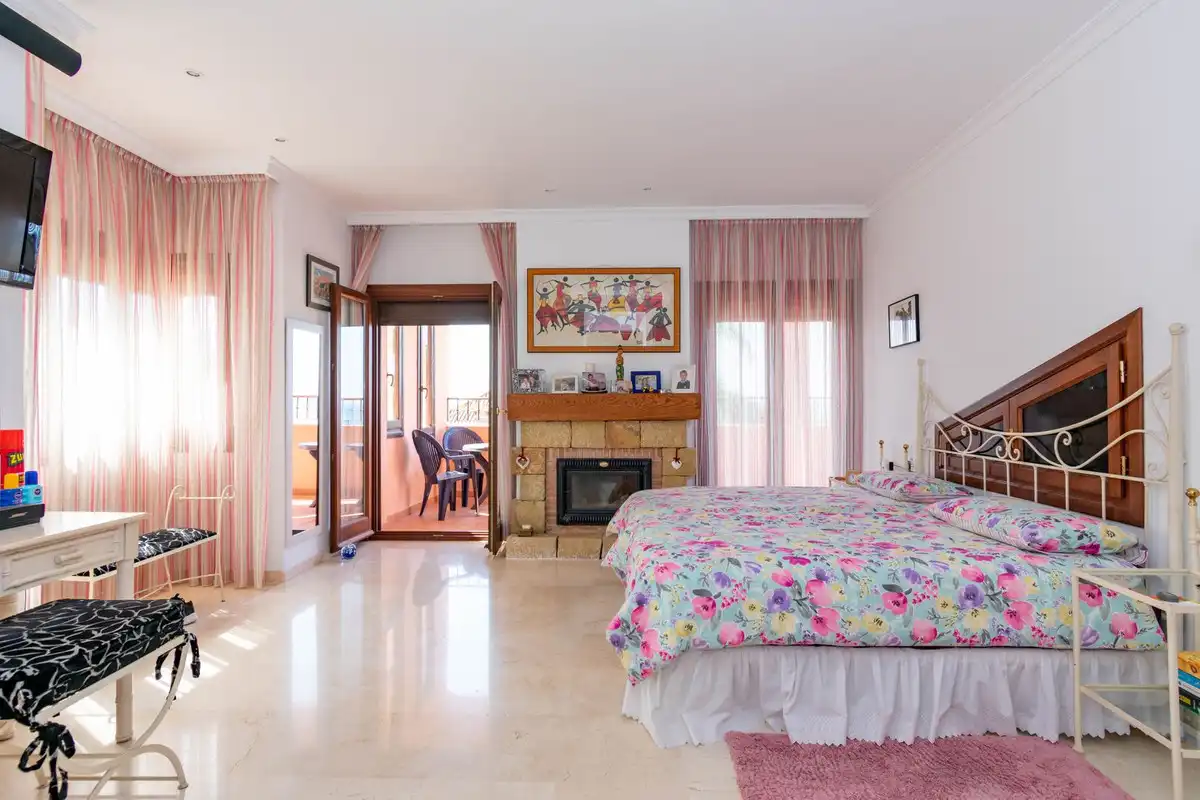 House with pool for sale in Estepona Pueblo, imagen 31